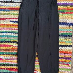Nice Women’s Zella Joggers / Casual Pants Small